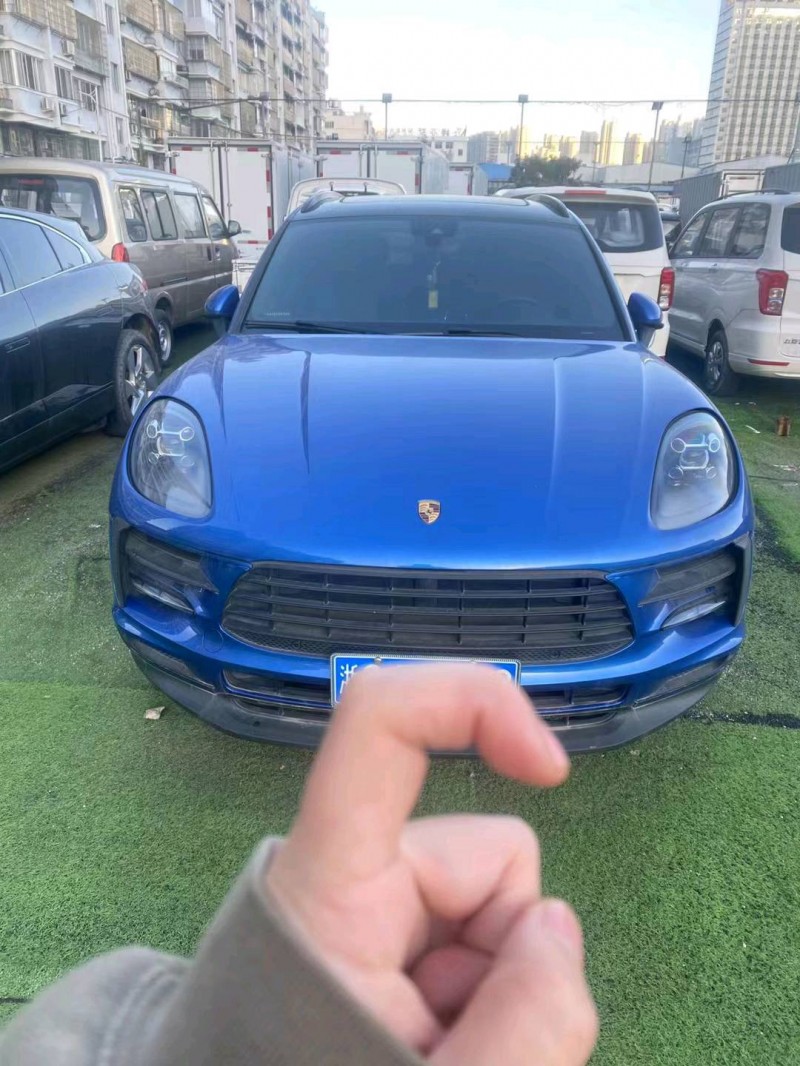 嘉兴19年保时捷Macan1