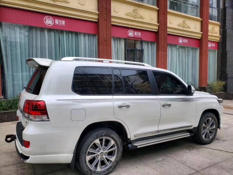 宜昌20年丰田兰德酷路泽2