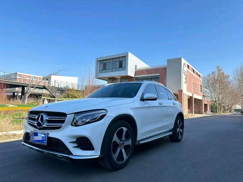 东营18年奔驰GLC3