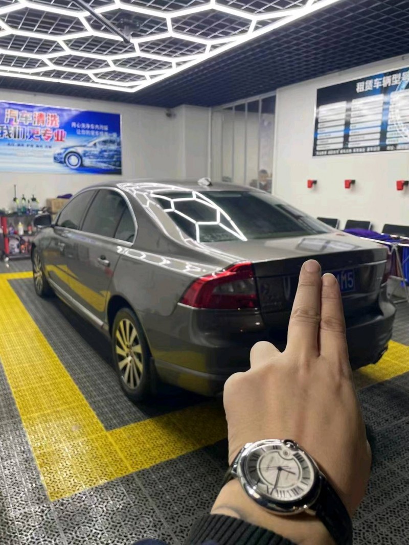 邯郸14年沃尔沃S80L2