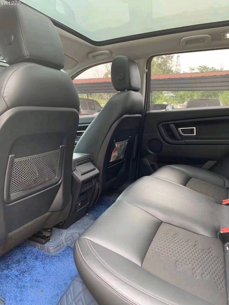 中山19年路虎发现神行8