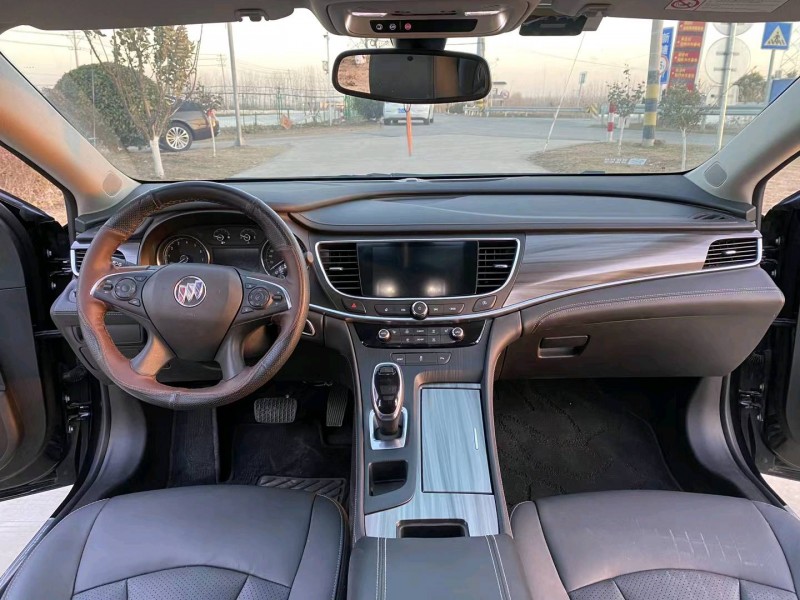 徐州21年别克君越6