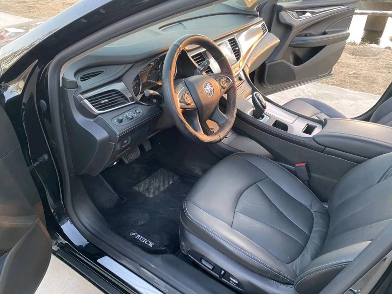 徐州21年别克君越7