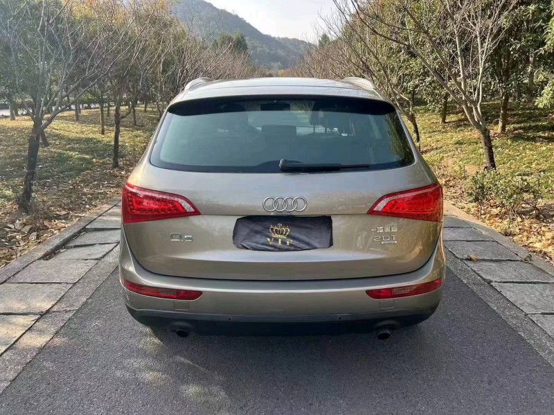 嘉兴11年奥迪Q53