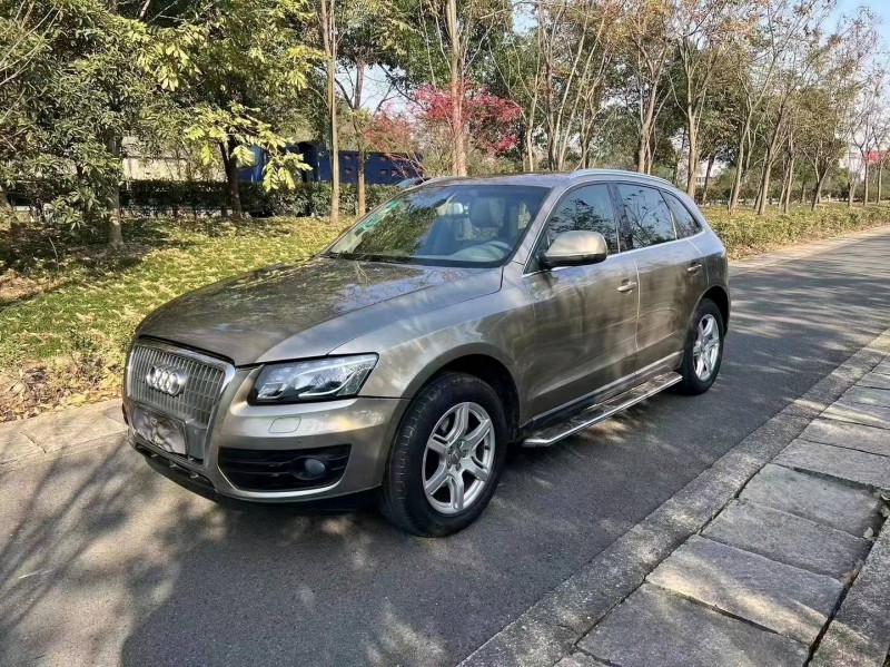 嘉兴11年奥迪Q56