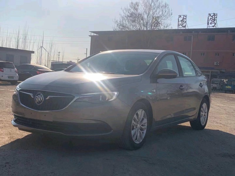 枣庄18年别克英朗8