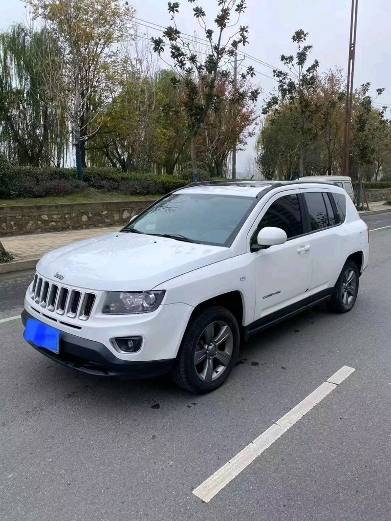 淮南16年Jeep指南者8
