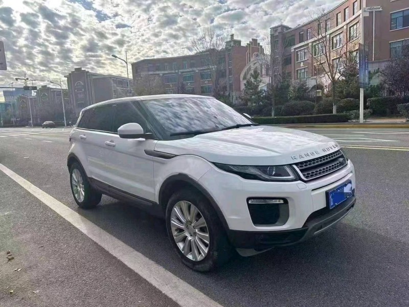 枣庄17年路虎极光5