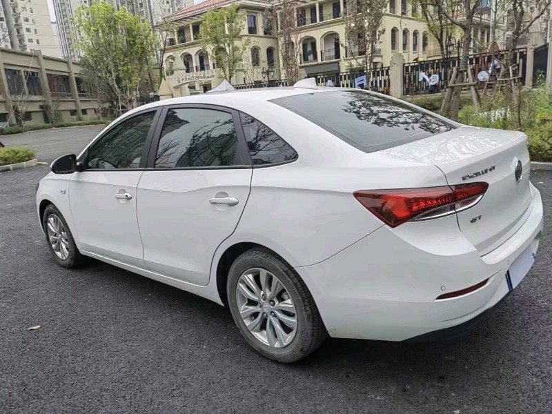 重庆19年别克英朗5