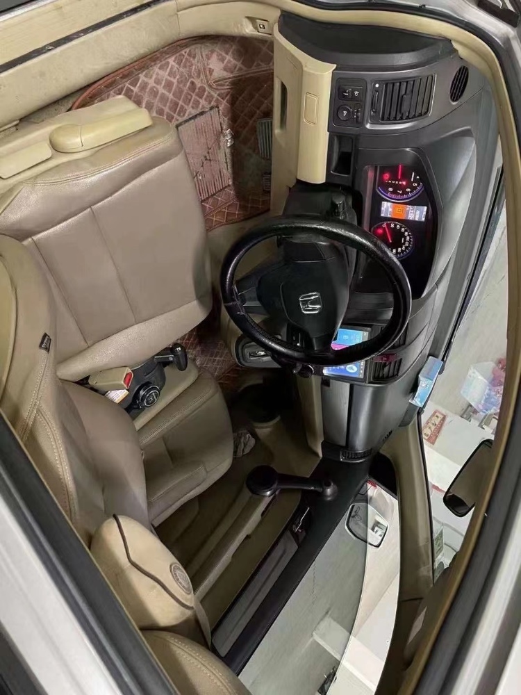 九江11年本田CRV3