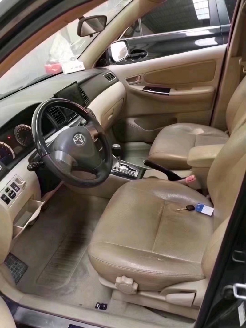 济南14年丰田花冠3