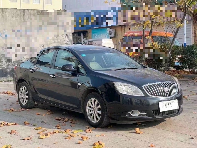 青岛15年别克英朗GT3