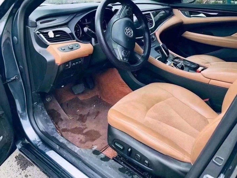 徐州19年别克君越6