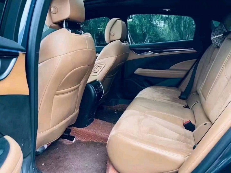 徐州19年别克君越7