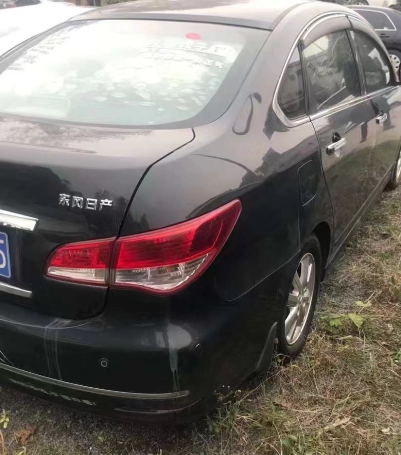 上饒18年日產軒逸4
