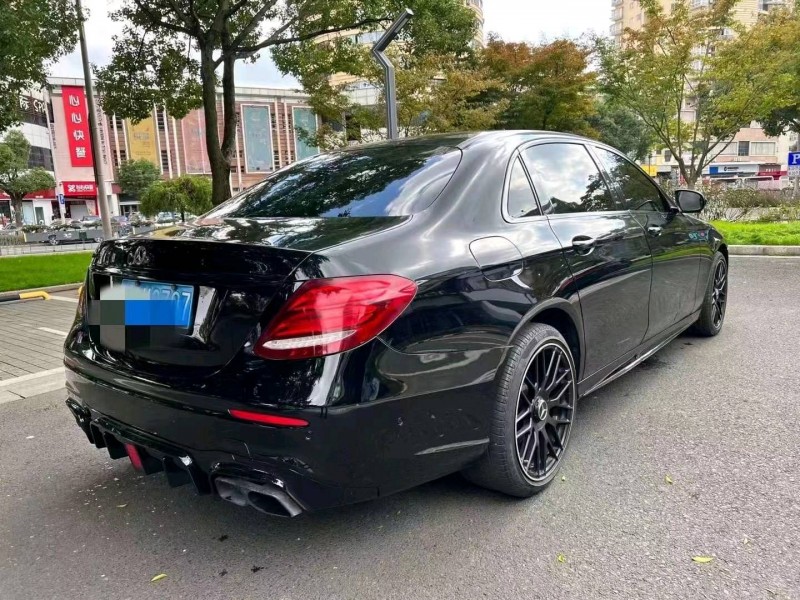 嘉兴16年奔驰E7