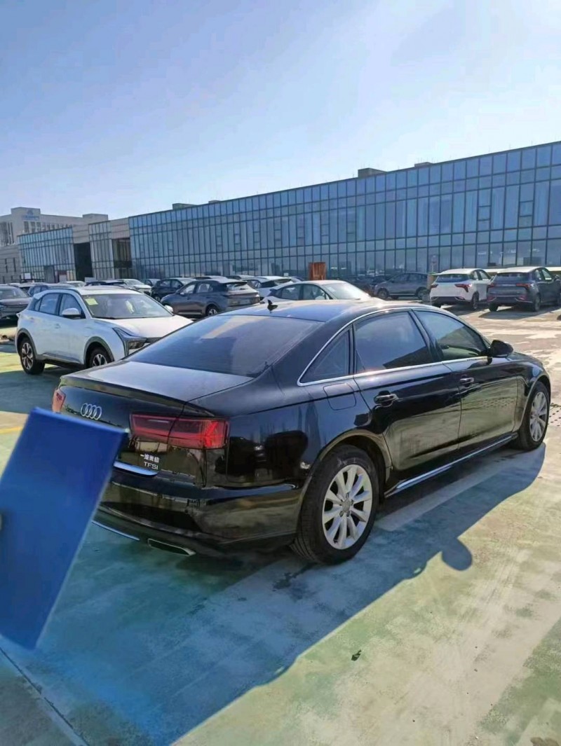 嘉兴16年奥迪A6L5