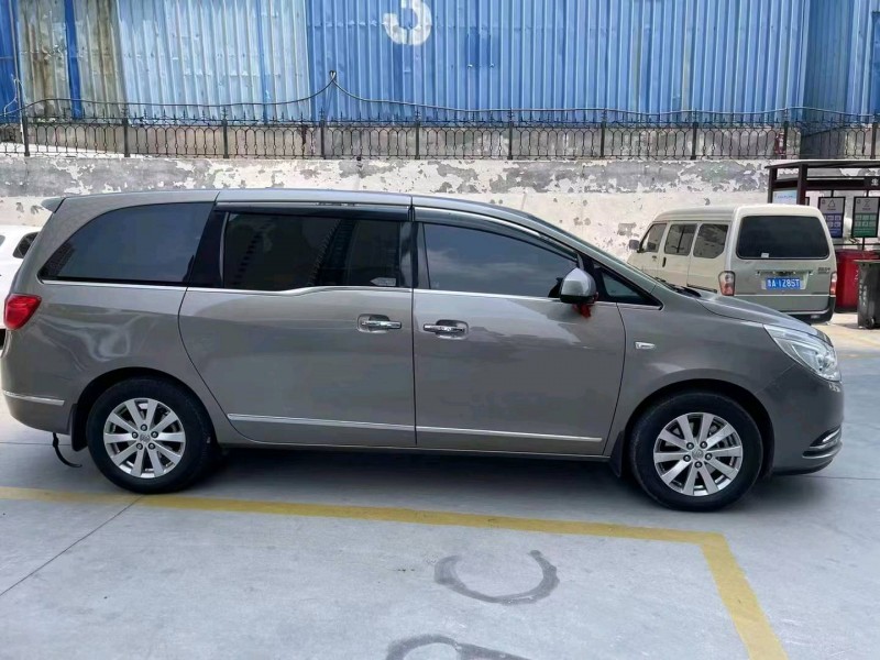 枣庄18年别克GL83