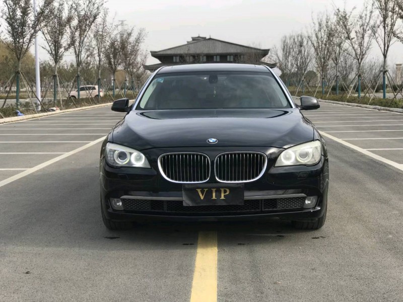 徐州13年宝马7系8