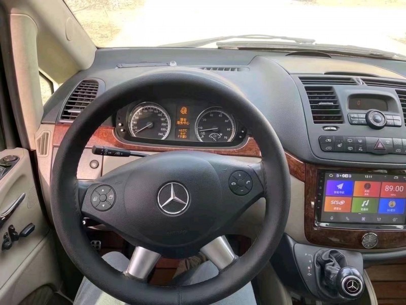 枣庄13年奔驰唯雅诺6