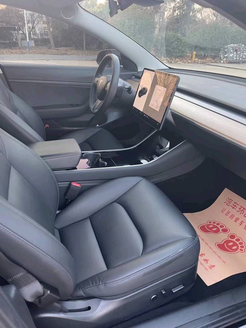 宿遷21年特斯拉MODEL 35