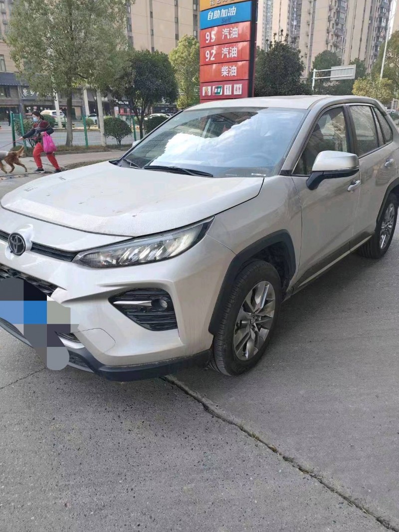 宜昌22年丰田威兰达4