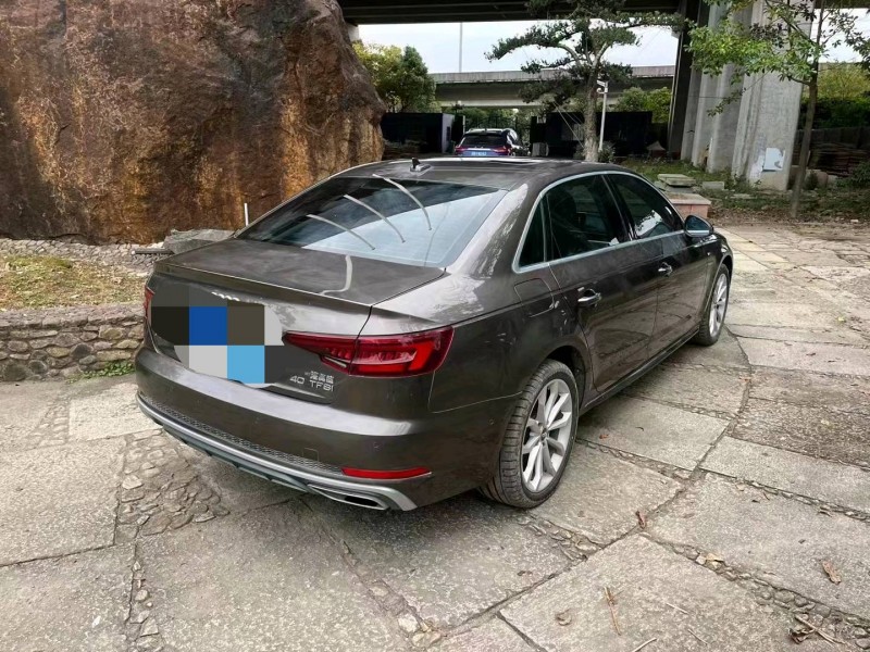 嘉兴19年奥迪A4L6