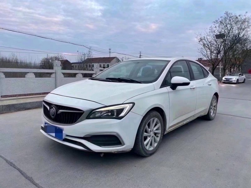 枣庄18年别克威朗2