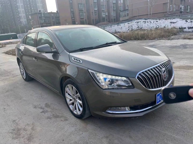 枣庄13年别克君越8