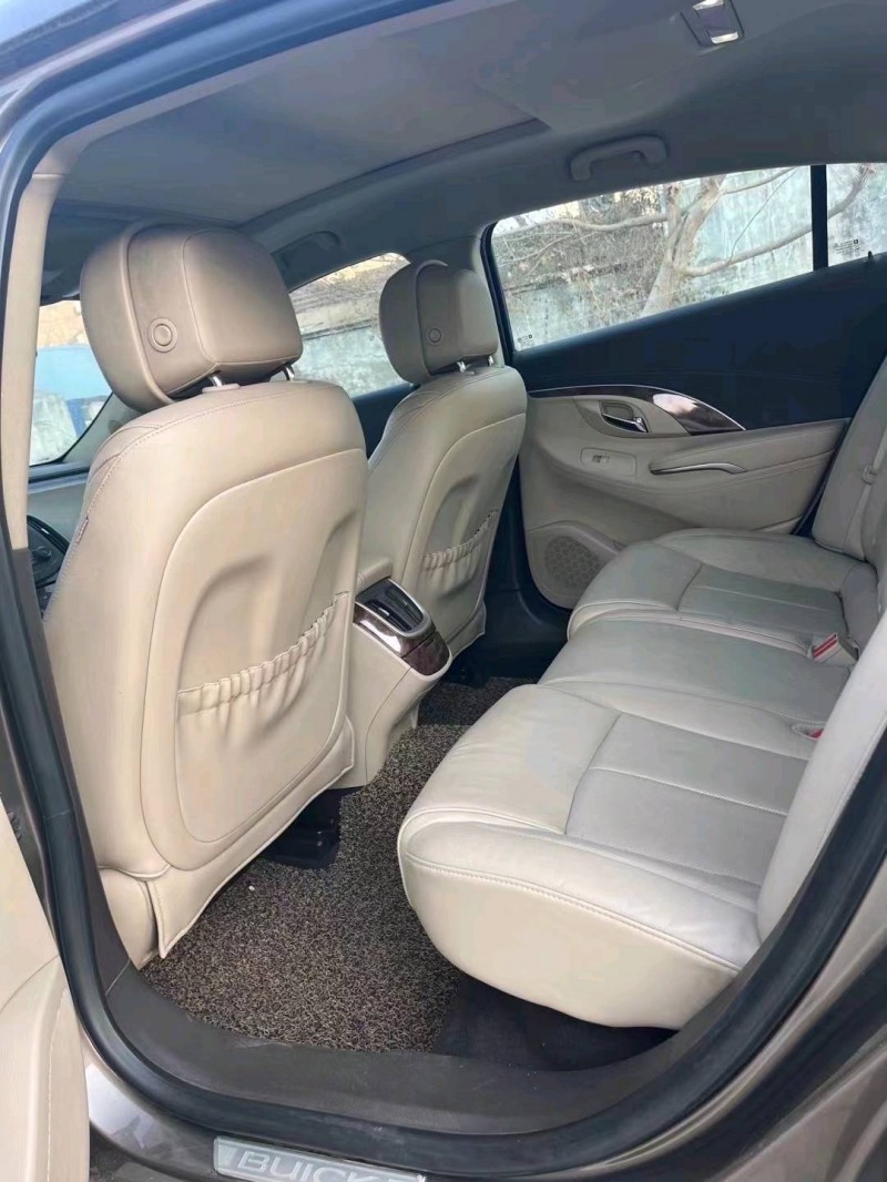 枣庄13年别克君越1