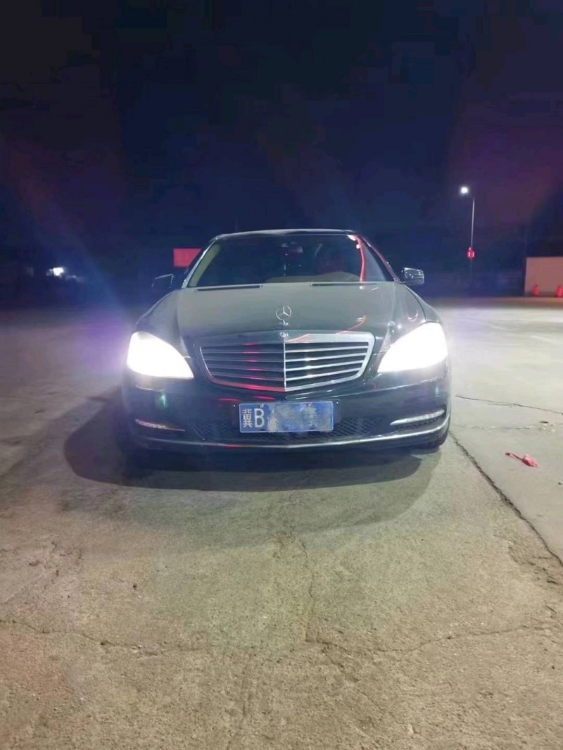 枣庄10年奔驰S7