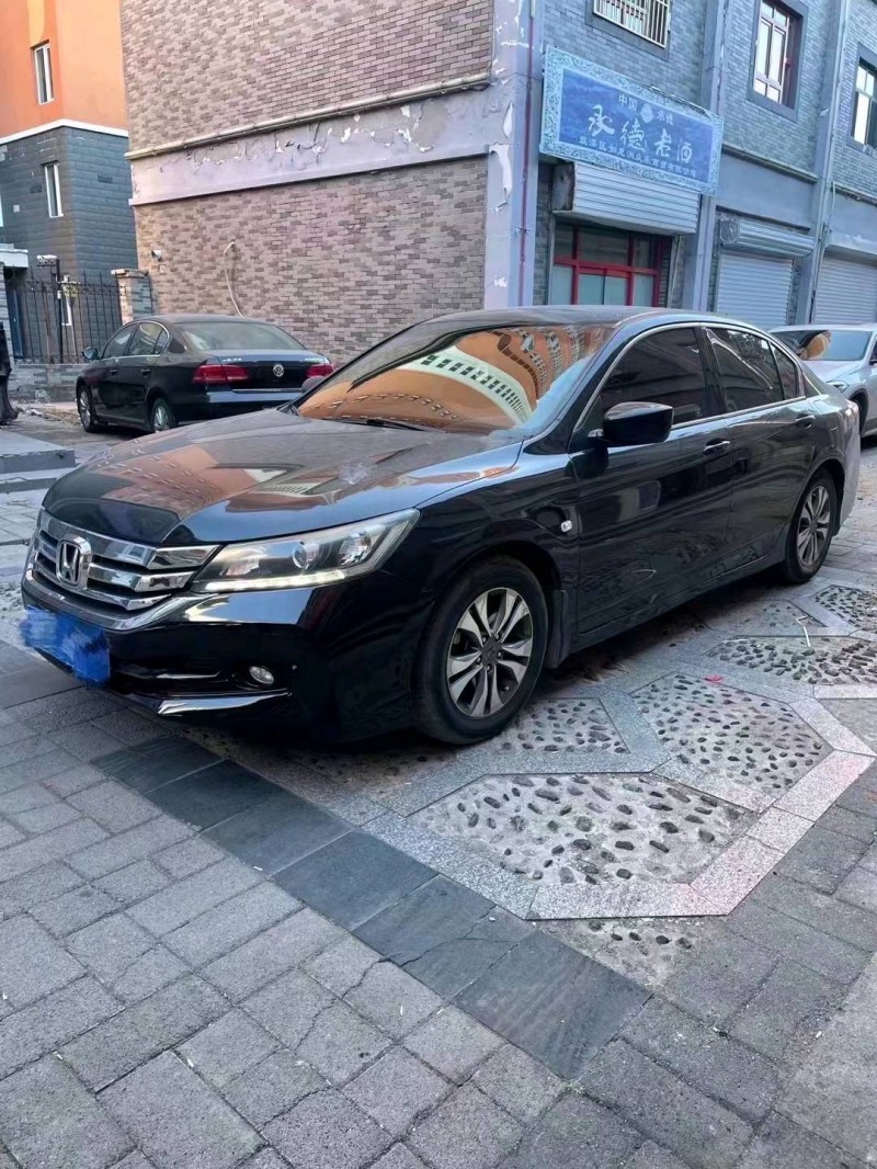 邯郸14年本田雅阁3