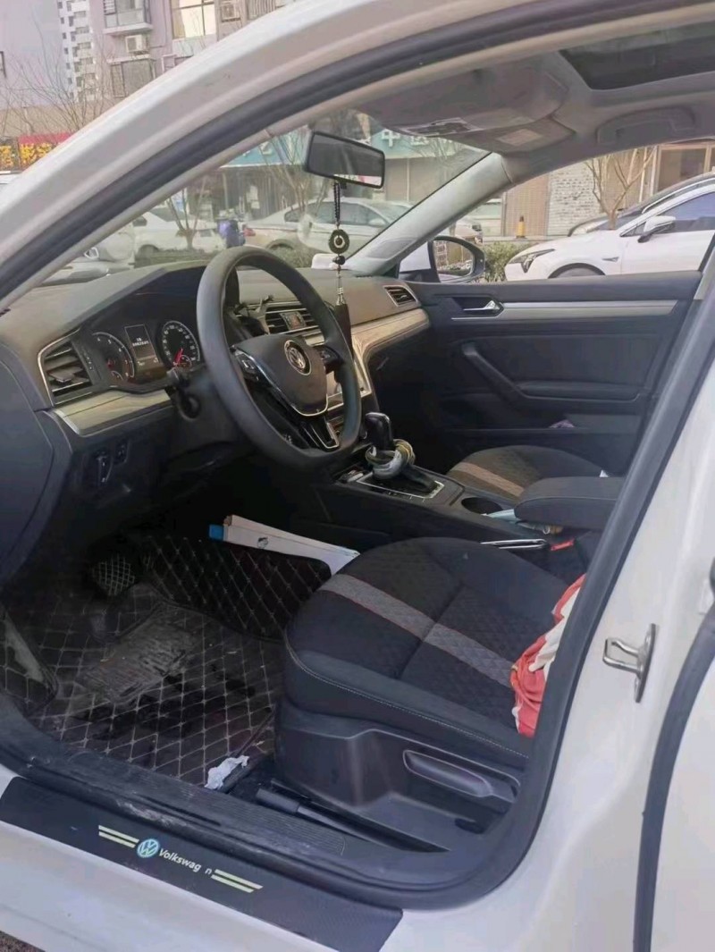 邯郸22年大众凌渡7