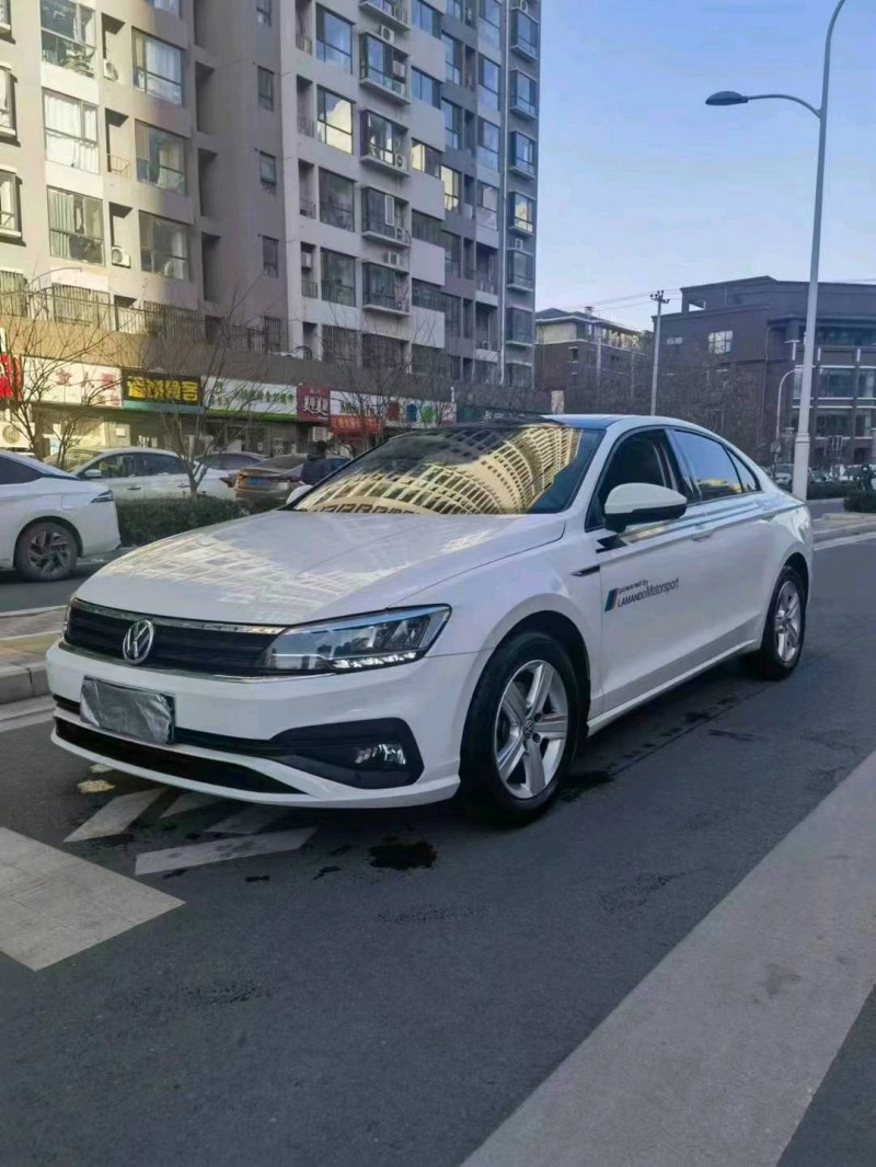 邯郸22年大众凌渡9