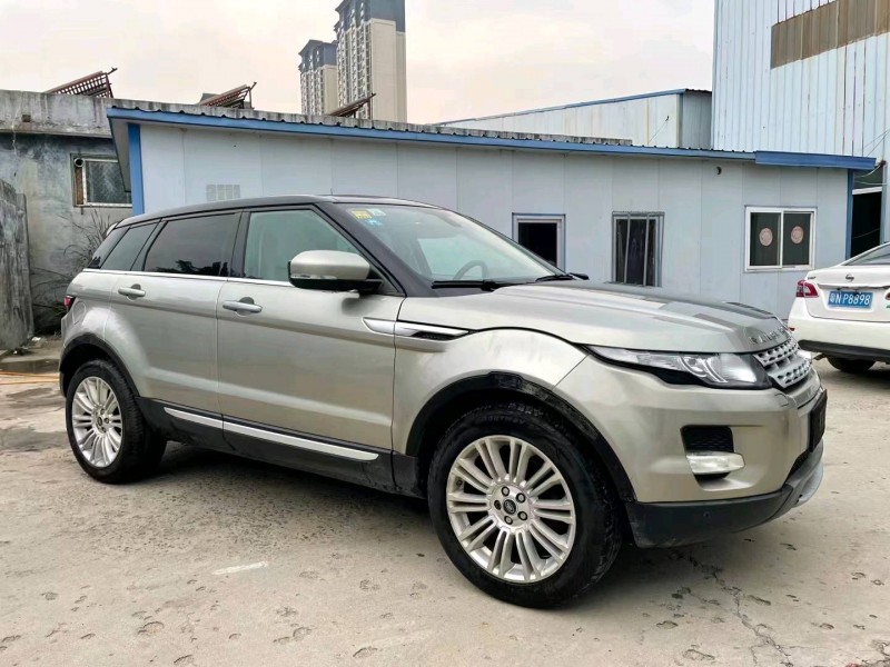 枣庄13年路虎极光1