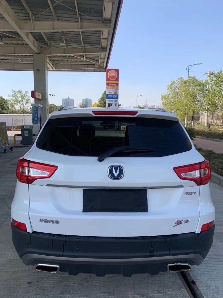 湘潭19年長安汽車CS7