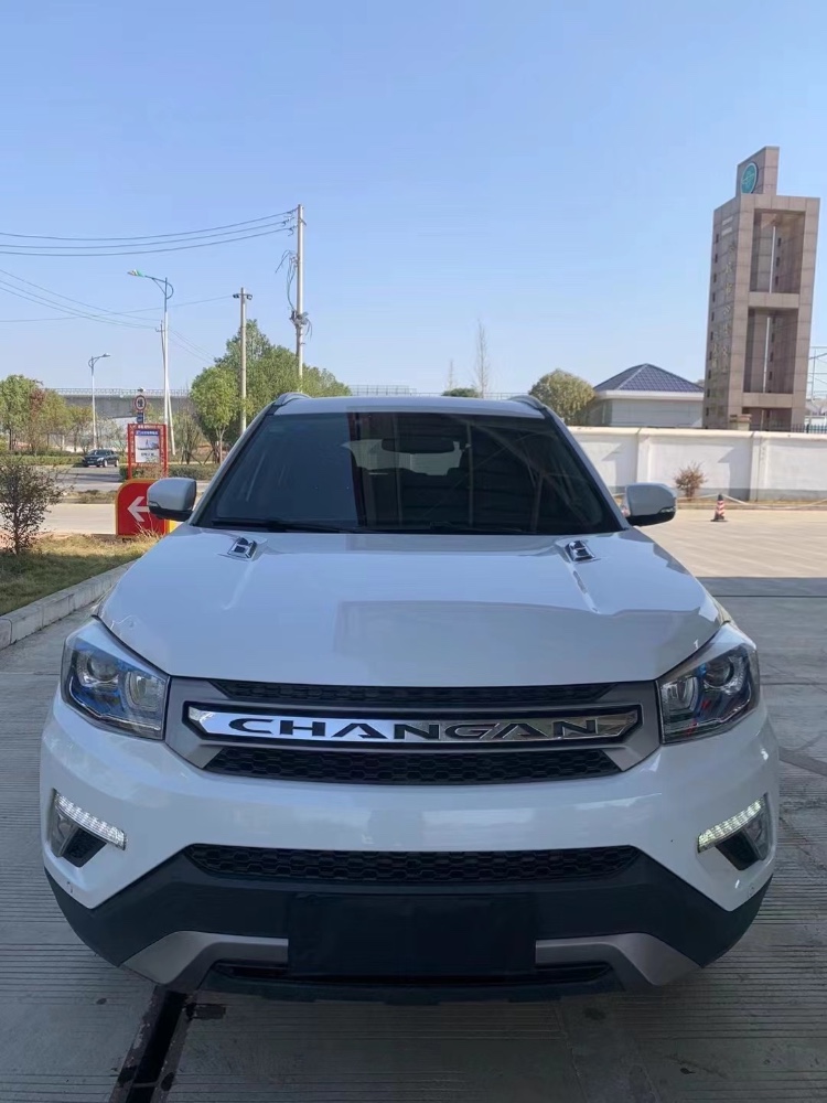 湘潭19年長安汽車CS1