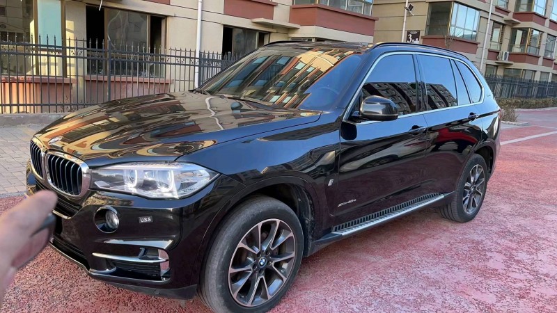 保定18年宝马X53