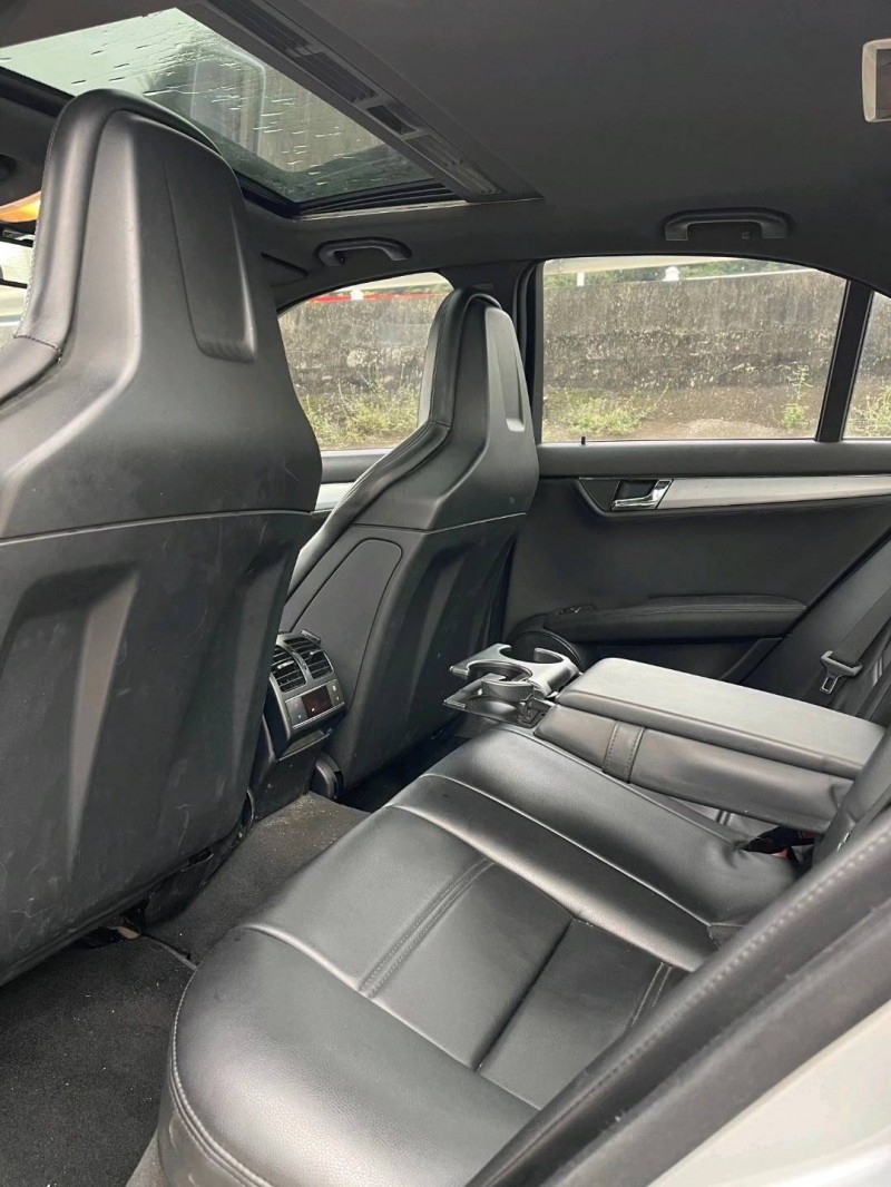 中山11年奔驰AMG7