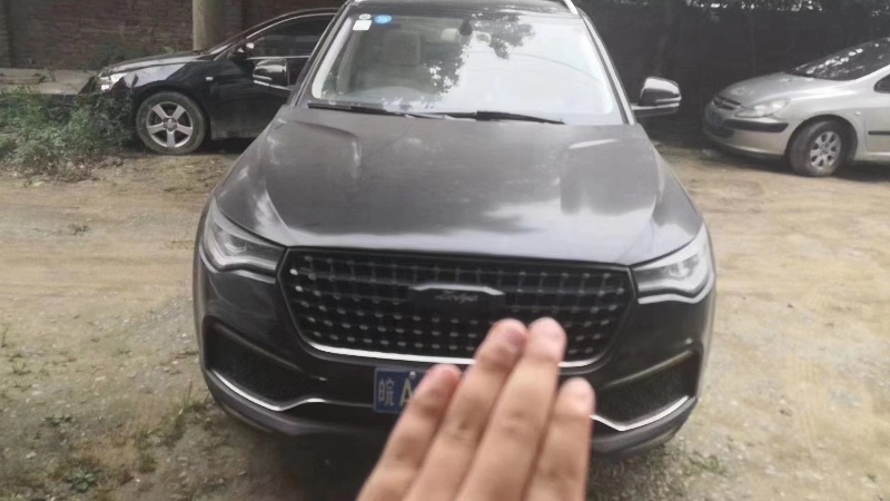 武汉18年众泰T7008
