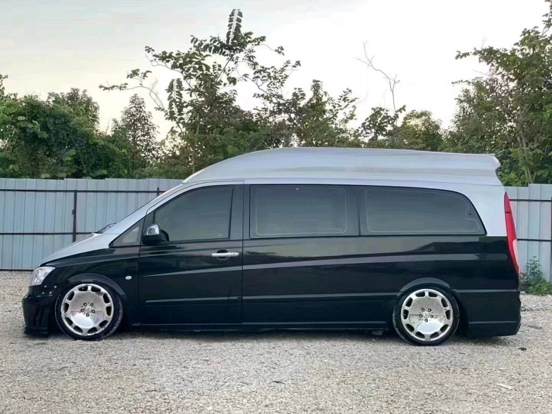 中山13年奔驰威霆2