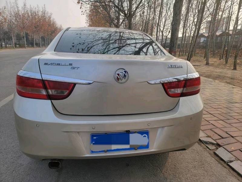 聊城14年别克英朗GT9