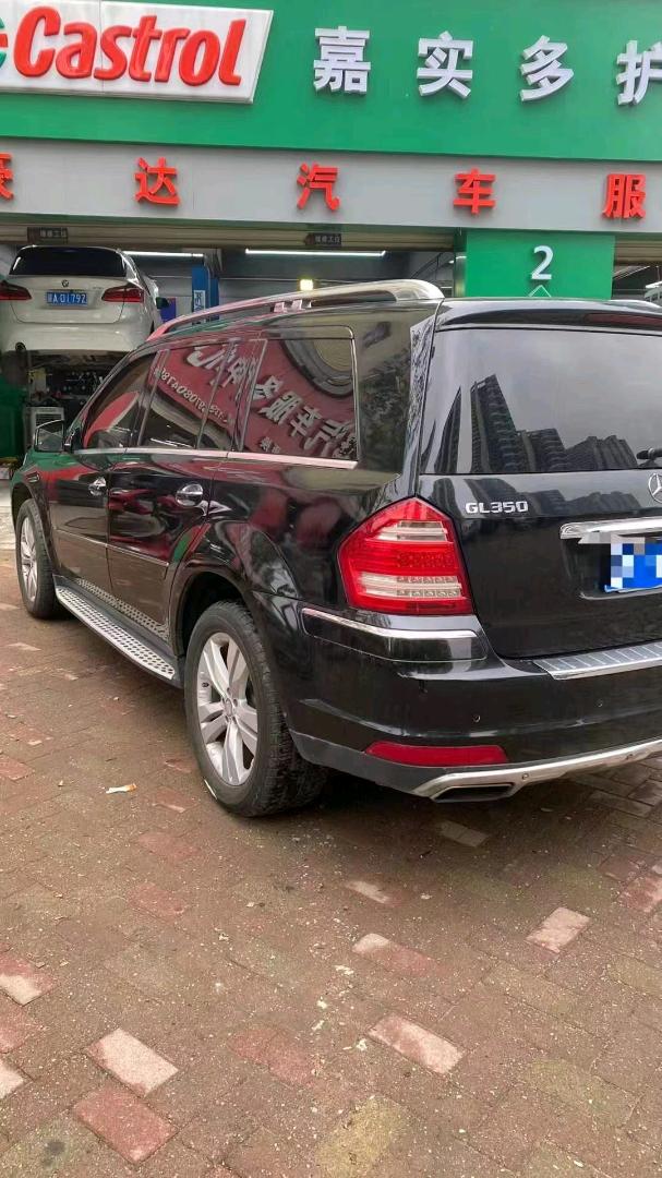宜春11年奔驰GL3