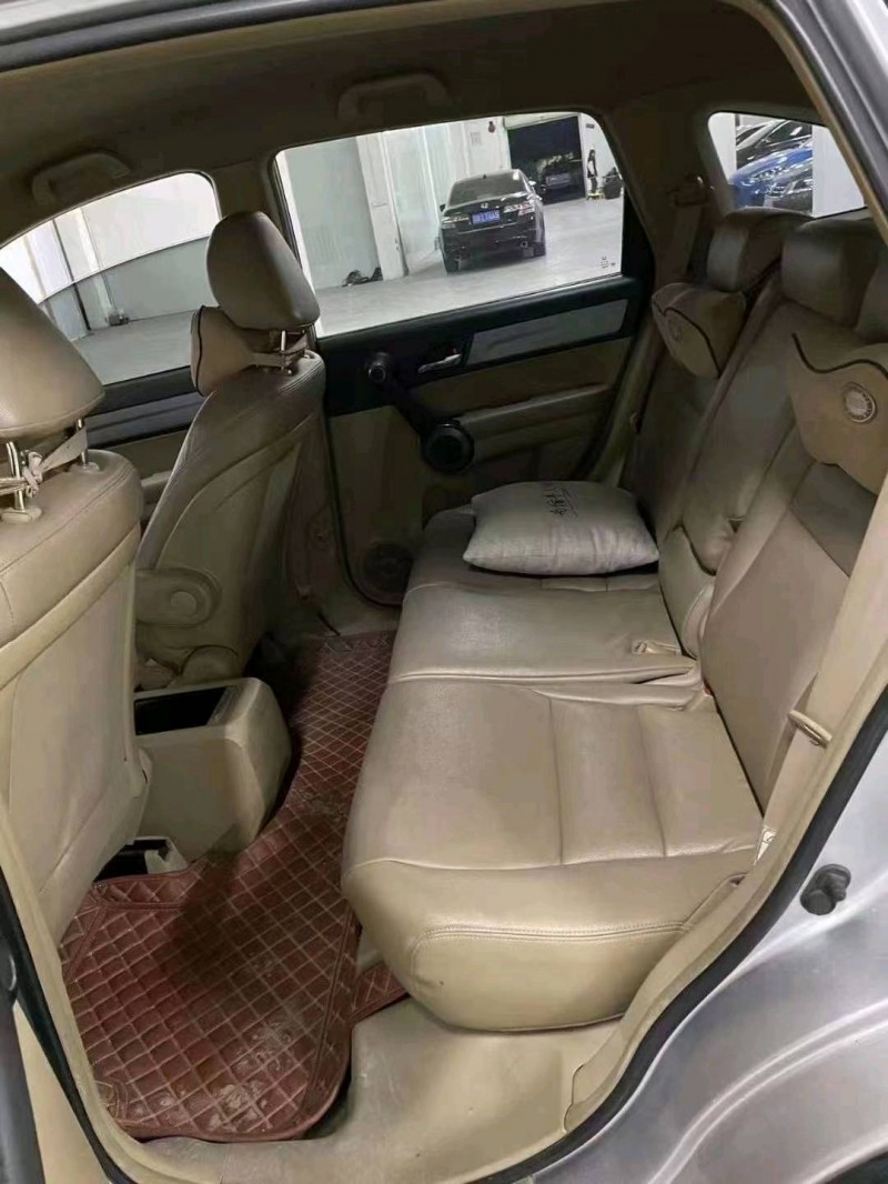 宜春11年本田CRV7