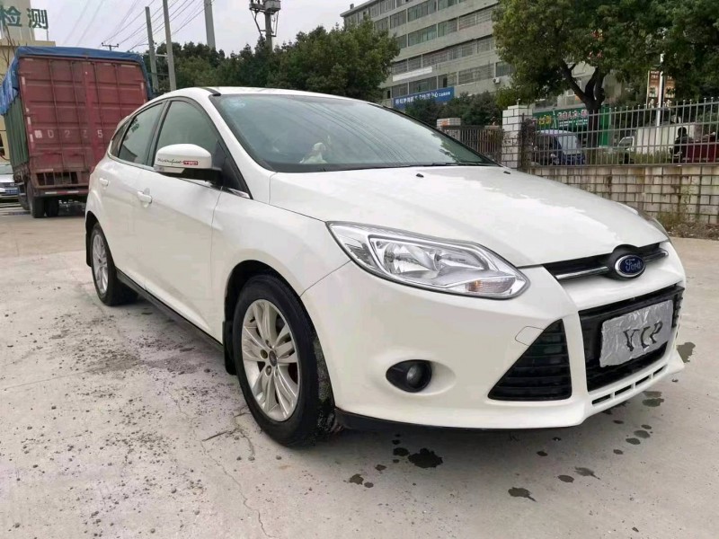 宜春14年福特福克斯2