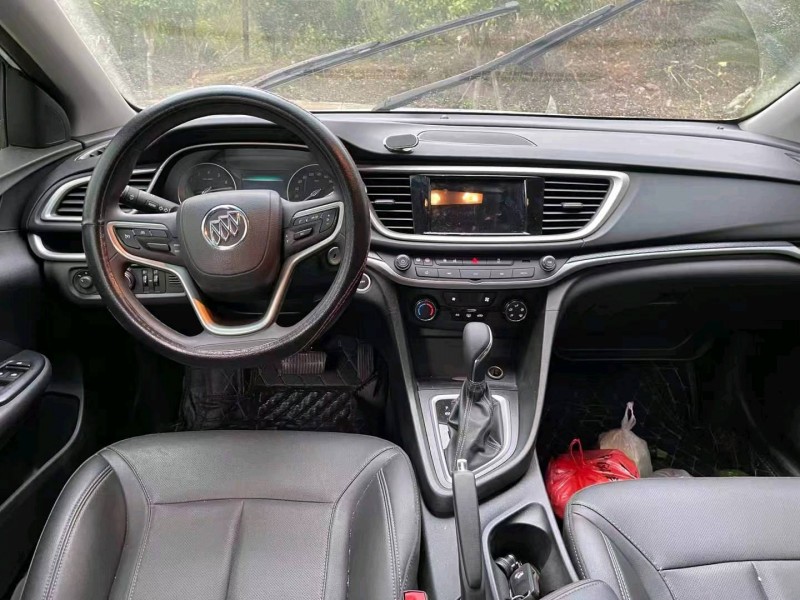 宜春21年别克英朗5