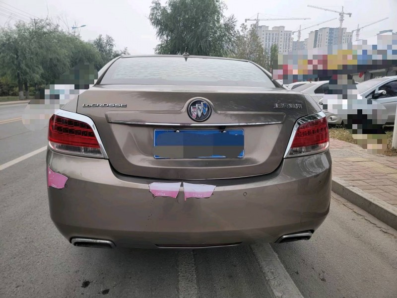 聊城13年别克君越1