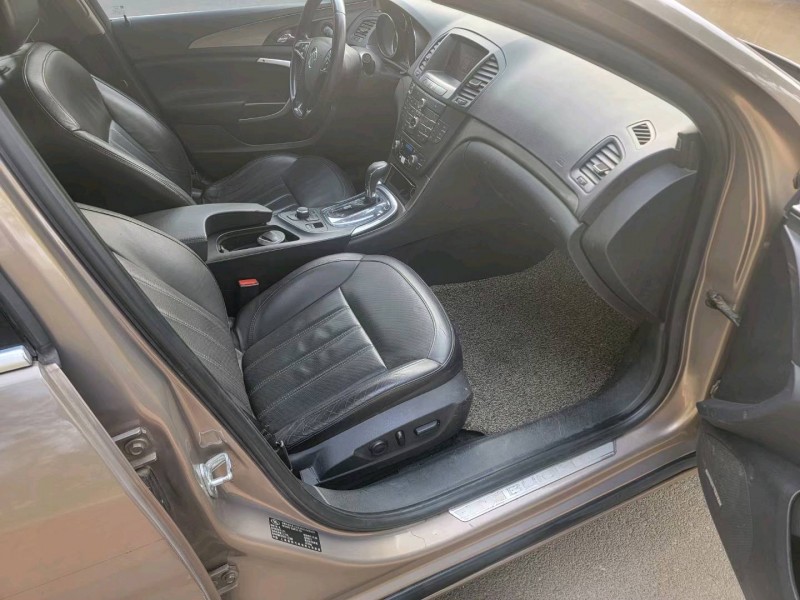 聊城11年别克君威3