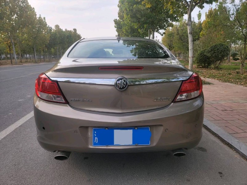 聊城11年别克君威1