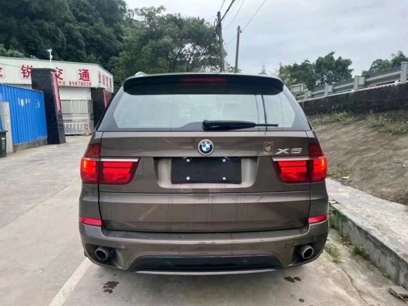 广州12年宝马X55
